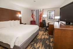  - Fairfield Inn & Suites by Marriott Irving