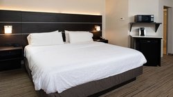  - Holiday Inn Express Dent - I-74, Exit 11