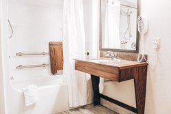  - Holiday Inn Express & Suites Weatherford - I-40, Exit 84