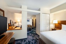  - Fairfield Inn & Suites by Marriott Airport Savannah - I-95, Exit 104