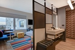  - Aloft Hotel Meadowlands Secaucus