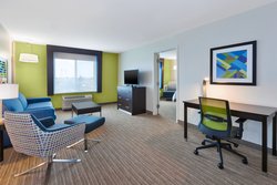  - Holiday Inn Express & Suites Effingham - I-57 & I-70, Exit 159