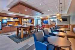  - Holiday Inn Express & Suites Effingham - I-57 & I-70, Exit 159