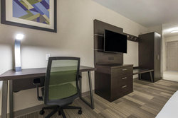  - Holiday Inn Express & Suites St Charles