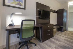  - Holiday Inn Express & Suites St Charles