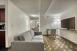  - Holiday Inn & Suites West Madison