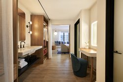  - Virgin Hotels Nashville - I-40 & I-65, Exit 209