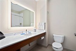  - Holiday Inn Express & Suites Van Buren - I-40, Exit 5