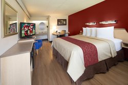  - Red Roof Inn Blue Ash - I-71, Exit 15