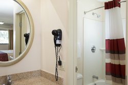  - Red Roof Inn Blue Ash - I-71, Exit 15