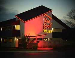  - Red Roof Plus+ Inn & Suites Amherst