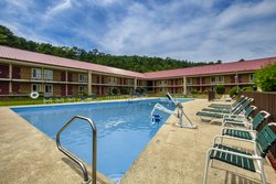  - Red Roof Inn Hot Springs