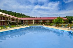  - Red Roof Inn Hot Springs