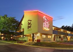  - Red Roof Plus+ Inn & Suites Hanover