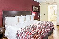  - Red Roof Inn Hampton - I-64, Exit 263B