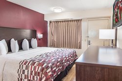  - Red Roof Inn Hampton - I-64, Exit 263B