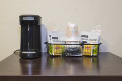  - Red Roof Inn Hampton - I-64, Exit 263B