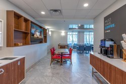  - Holiday Inn Express & Suites Asheville - I-240, Exit 6