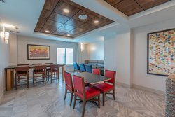  - Holiday Inn Express & Suites Asheville - I-240, Exit 6