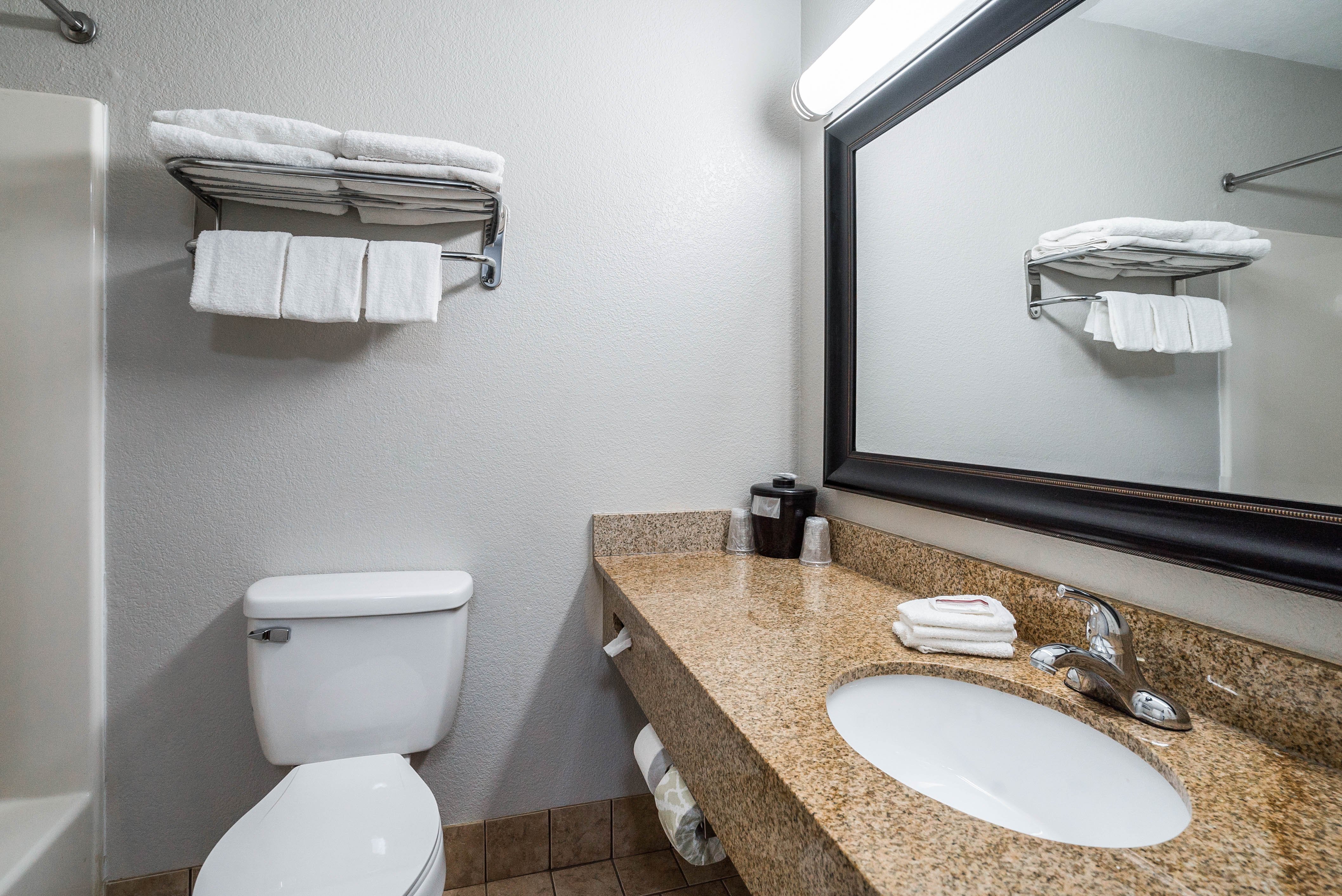RED ROOF SPARTANBURG - I-26-guestroom-Bathroom.jpg