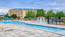  - Holiday Inn Express & Suites Pigeon Forge