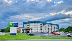  - Holiday Inn Express & Suites Pigeon Forge