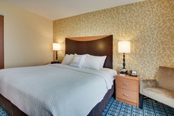  - Fairfield Inn & Suites by Marriott Ottawa - I-80, Exit 90