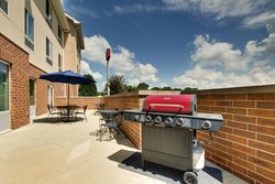  - Fairfield Inn & Suites by Marriott Ottawa - I-80, Exit 90