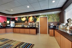  - Fairfield Inn & Suites by Marriott Ottawa - I-80, Exit 90