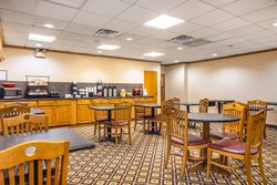  - Red Roof Inn Austinburg