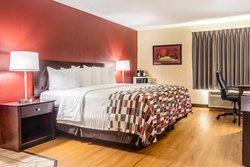  - Red Roof Inn Austinburg