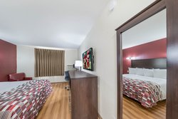  - Red Roof Inn & Suites Denton - I-35, Exit 469