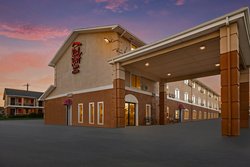  - Red Roof Inn & Suites Denton - I-35, Exit 469