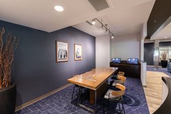  - Courtyard by Marriott Midtown Cincinnati - I-71, Exit 6