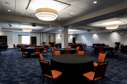  - Courtyard by Marriott Midtown Cincinnati - I-71, Exit 6