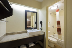  - Red Roof Plus+ Inn Newark - I-95, Exit 4B