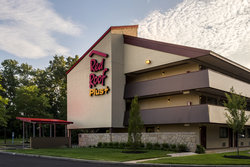  - Red Roof Plus+ Inn Newark - I-95, Exit 4B