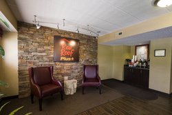  - Red Roof Plus+ Inn Newark - I-95, Exit 4B