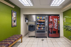  - Red Roof Plus+ Inn & Suites West Springfield