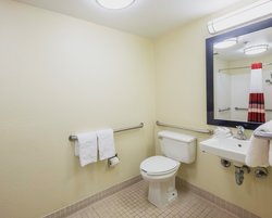  - Red Roof Plus+ Inn & Suites West Palm Beach - I-95, Exit 74