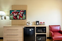  - Red Roof Plus+ Inn & Suites West Palm Beach - I-95, Exit 74