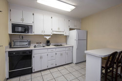  - Red Roof Inn & Suites Dothan