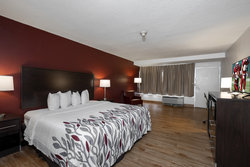  - Red Roof Inn Marion