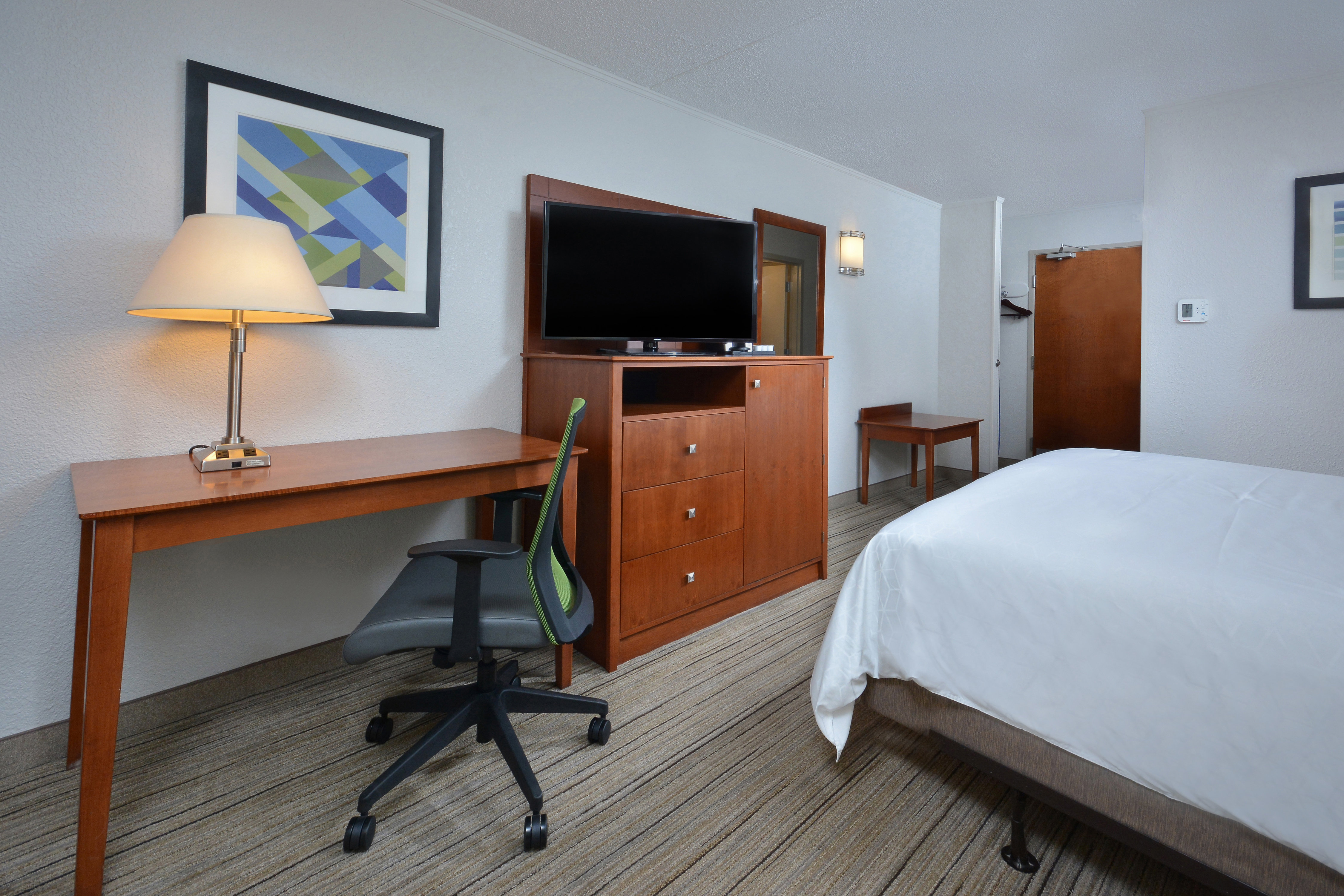 Expect a consistent quality of stay at our Lynchburg, VA hotel.