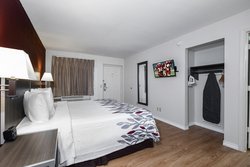  - Red Roof Inn Houston - I-45, Exits 66 & 66A