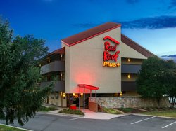  - Red Roof Plus+ Inn & Suites Statesville - I-77, Exit 50