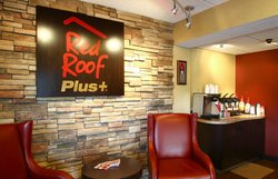  - Red Roof Plus+ Inn & Suites Statesville - I-77, Exit 50