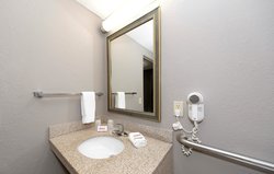  - Red Roof Inn & Suite Carrollton