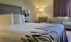  - Red Roof Inn Martinsburg - I-81, Exit 13