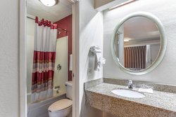  - Red Roof Inn Columbia - I-70, Exit 126